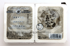 黒ごま豆富2個パック　290円(税抜269円)